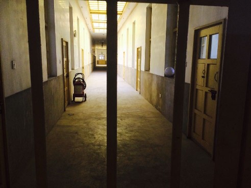 1950��-1964�����н�ǧ�����A��܊���ړ�협𷸹������PѺ�������D�������һ������ꑼӽ� �z��