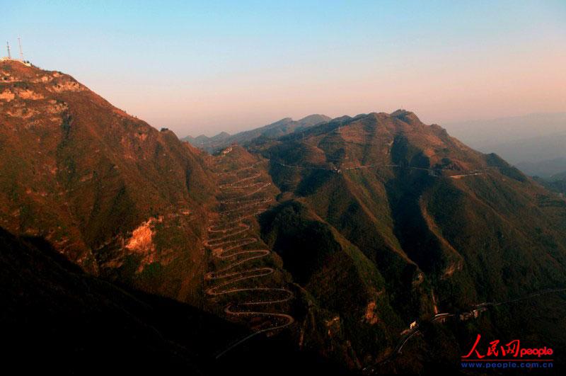 ��¡��24���ա�֮������ꐁ��֔zӰ��