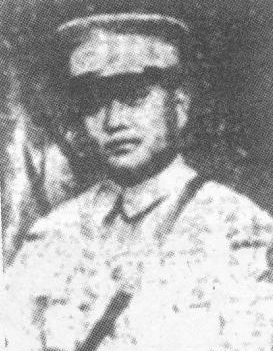 ���É���1899�������F��ʡ����ˮ�����οh����1919�ꮅ�I(y��)���F���܊�v�����ڱ������Ⱥ���ǭ܊�Кv�����L���B�L���I�L���F(tu��n)�L����1926�굽�V��Ͷ���������܊��1929�걻�{(di��o)����ʮ��·܊����Ҫ��˾��΅��\�L��1932�� ��һ���ˡ���׃���l(f��)�������É۷�������(zh��n)���ڼ��ҵđ�(zh��n)���У����ұ��ڏ�Ƭ����ը�����������ּ���͸���ظ���Ѫ����ע�����Ҡ������r��33�q���ǡ���һ�ˡ���׃�����ֲ�����(zh��n)�ԁ������(zh��n)���Ϡ����ĵ�һλ�����h܊���I(l��ng)��